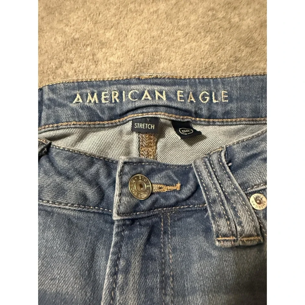 American Eagle Outfitters product pair